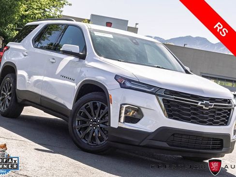 Used 2023 Chevrolet Traverse RS w/ LPO, Floor Liner Package AWD/4WD image 1