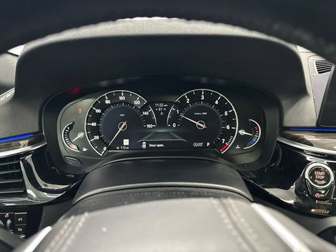 Used 2018 BMW 530i xDrive AWD/4WD image 27
