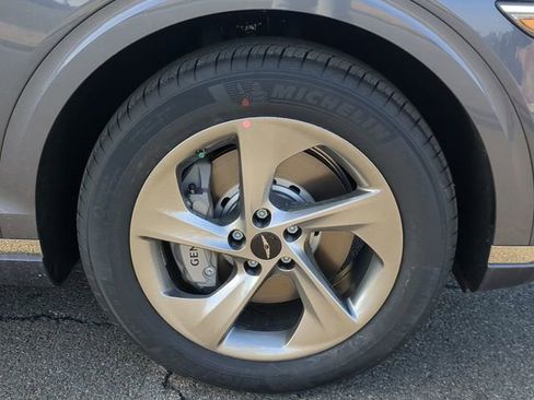 New 2026 Genesis GV70 2.5T Select image 10