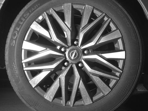 Used 2025 Nissan Altima 2.5 SV image 15