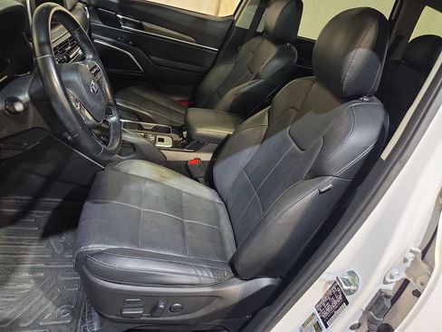 Used 2021 Kia Telluride SX w/ Towing Package FWD image 13