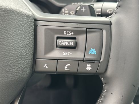 New 2026 Nissan Rogue SV FWD image 20