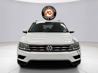 Used 2021 Volkswagen Tiguan SE w/ Panoramic Sunroof Package video 2