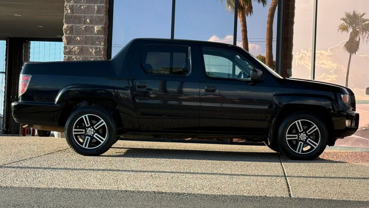 Used 2013 Honda Ridgeline Sport image 15