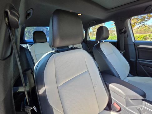 Used 2019 Volkswagen Jetta R-Line image 12