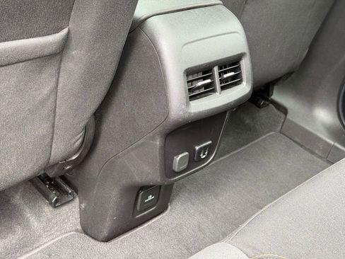 Used 2018 Chevrolet Equinox LT AWD/4WD image 20