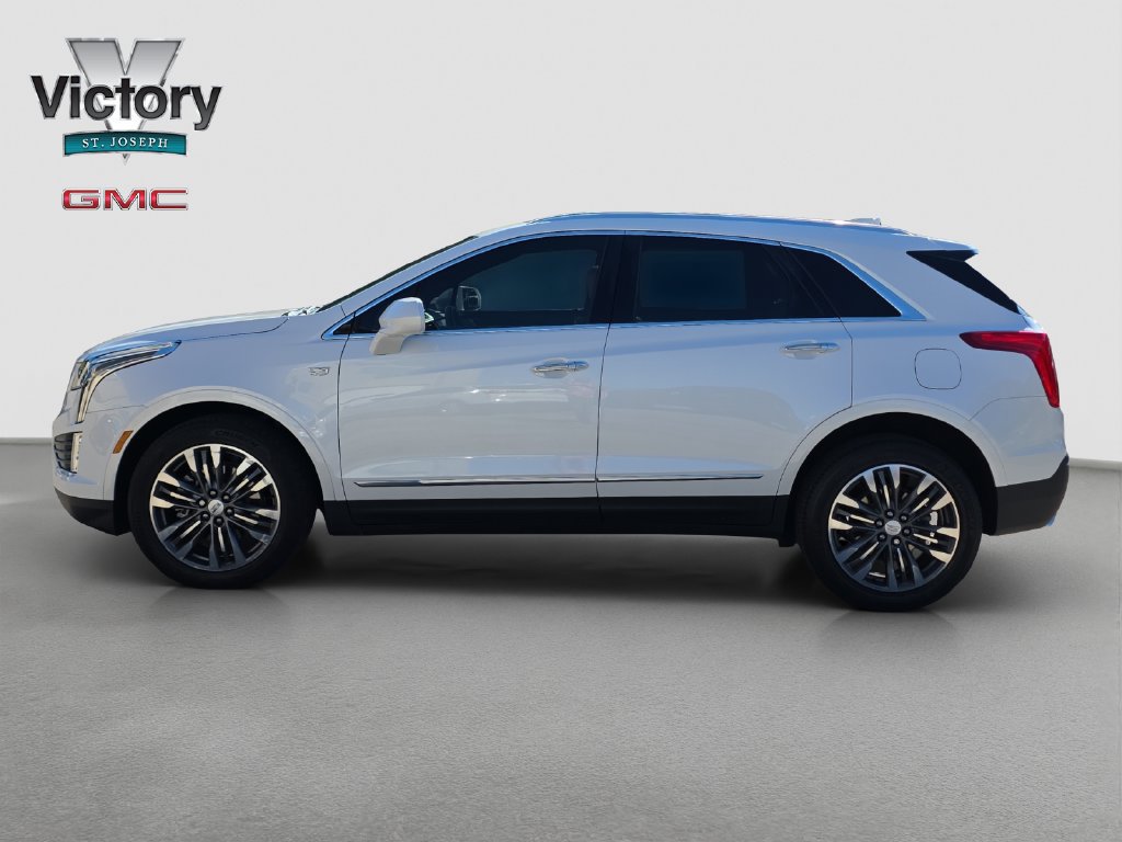 Used 2017 Cadillac XT5 Premium Luxury FWD image 6