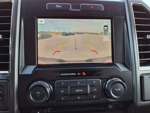 Used 2016 Ford F150 XLT w/ Equipment Group 302A Luxury image 15