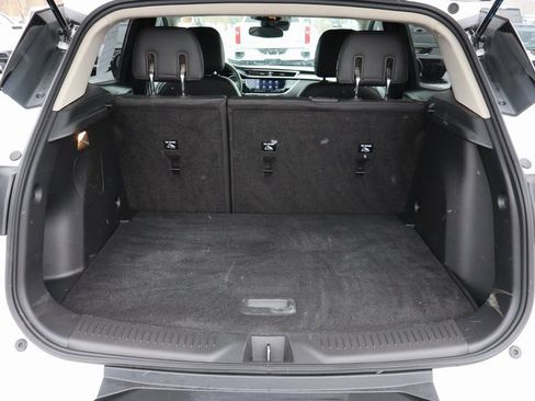 Used 2023 Buick Encore GX Select w/ Safety Package II image 23