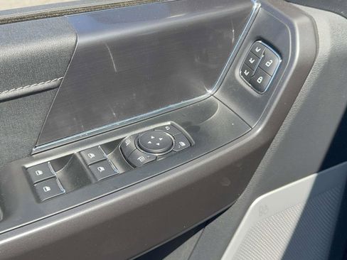 New 2025 Ford F150 Lariat w/ Equipment Group 502A High AWD/4WD image 18