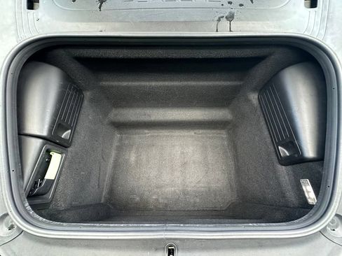 Certified 2018 Porsche 911 Carrera RWD image 37