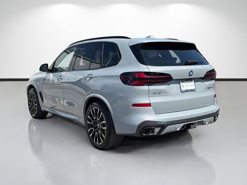 New 2026 BMW X5 xDrive50e w/ Executive Package AWD/4WD image 5