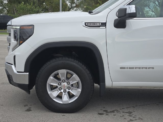 Used 2026 GMC Sierra 1500 SLE AWD/4WD image 8