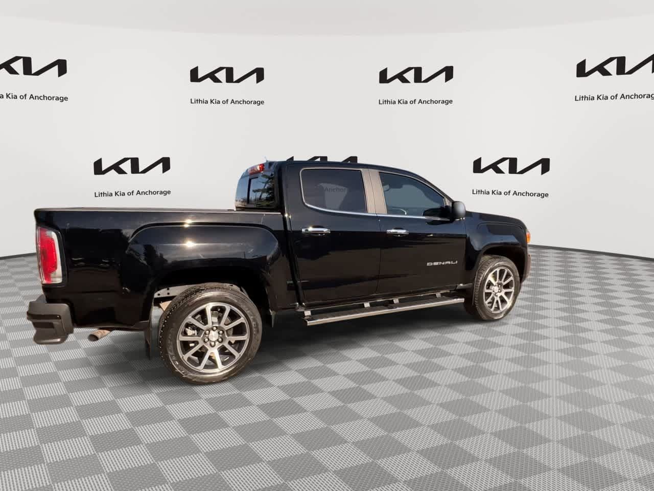 Used 2022 GMC Canyon Denali AWD/4WD image 8