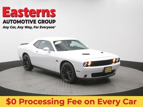 Used 2018 Dodge Challenger R/T w/ Blacktop Package RWD image 47