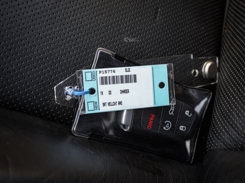 Used 2019 Dodge Charger SRT Hellcat w/ Harman/Kardon Audio Group image 36