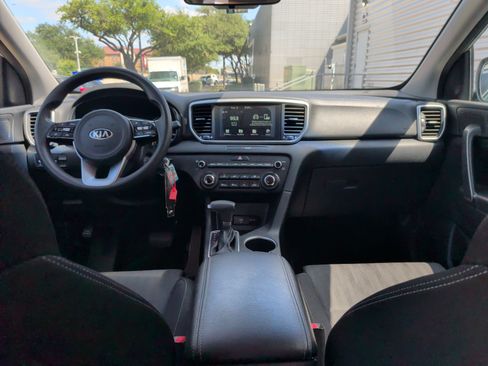 Used 2021 Kia Sportage LX FWD image 28