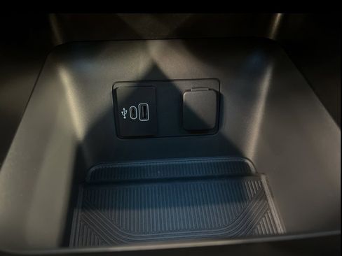 New 2026 Ford Explorer ST w/ Sun And Sound Package image 17