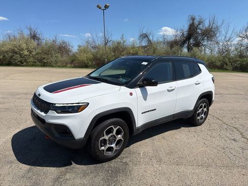 Used 2022 Jeep Compass Trailhawk w/ Trailhawk Elite Group image 7