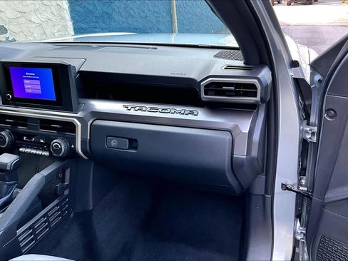 Used 2025 Toyota Tacoma SR5 RWD image 18