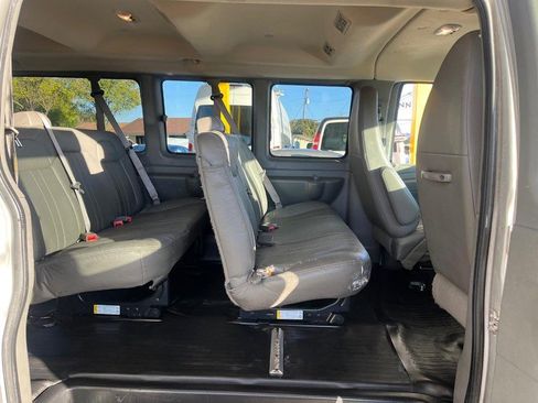 Used 2012 Chevrolet Express 3500 LS image 10