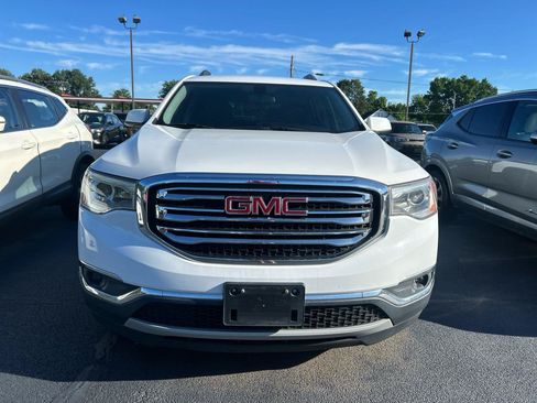 Used 2018 GMC Acadia SLE AWD/4WD image 2