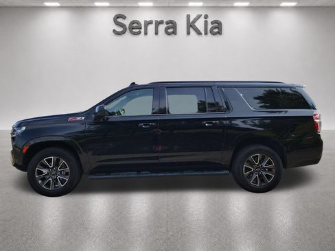 Used 2021 Chevrolet Suburban Z71 AWD/4WD image 2