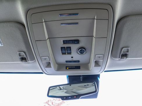 Used 2019 Chevrolet Tahoe LT image 38