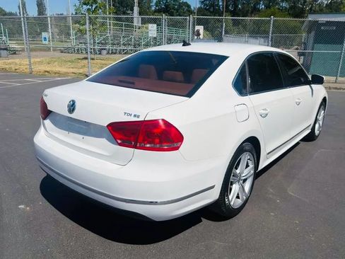 Used 2014 Volkswagen Passat TDI SE FWD image 5