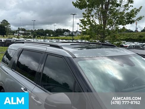 Used 2025 Kia Carnival SX Prestige FWD image 12