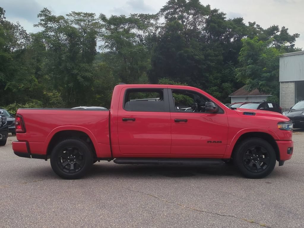 Used 2025 RAM 1500 Big Horn AWD/4WD image 3