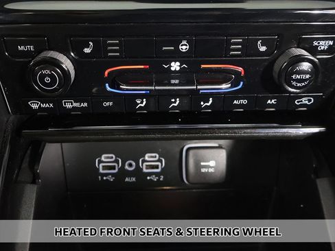 Used 2023 Jeep Grand Cherokee L Limited AWD/4WD image 7