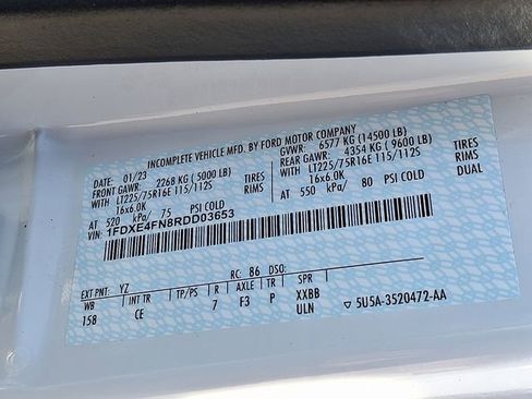 Used 2024 Ford E-450 and Econoline 450 Super Duty w/ Driver's Safety Package image 25