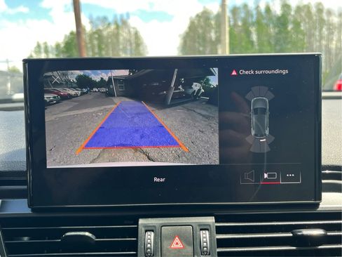 Used 2022 Audi Q5 2.0T Premium image 32