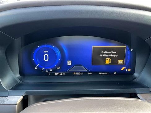 Used 2020 Ford Explorer Platinum w/ Premium Technology Package AWD/4WD image 20