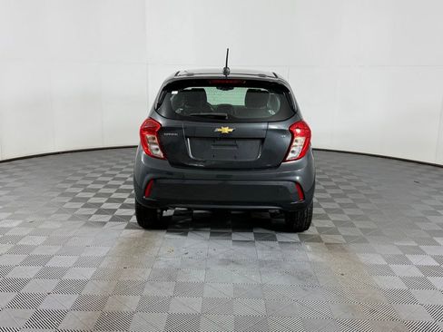 Used 2018 Chevrolet Spark LT image 9