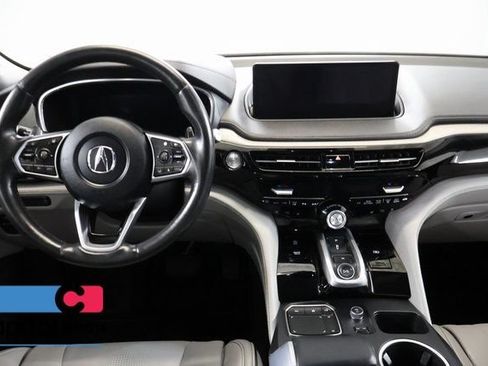 Used 2024 Acura MDX SH-AWD w/ Advance Package image 15