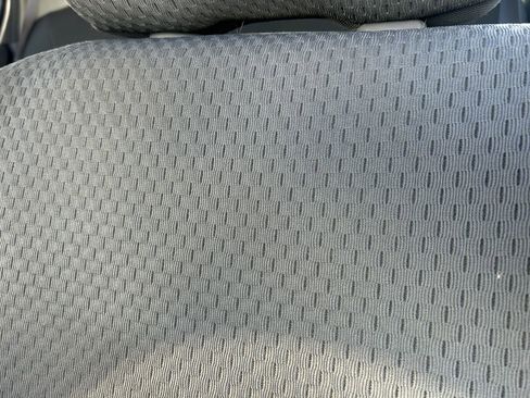 Used 2004 Nissan Xterra XE image 13