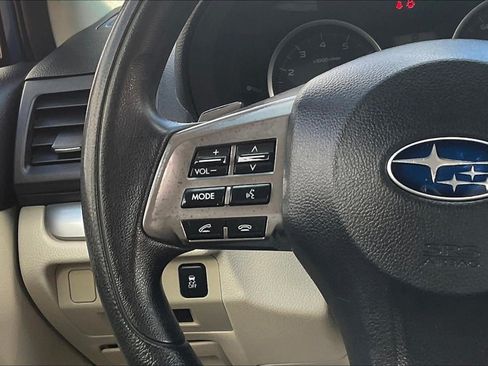 Used 2014 Subaru Crosstrek 2.0i Premium AWD/4WD image 11