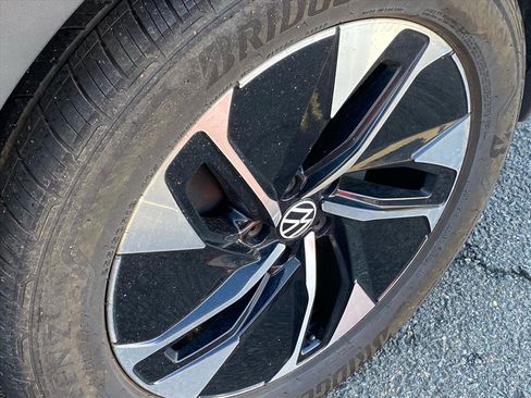 Used 2021 Volkswagen ID.4 Pro S image 19