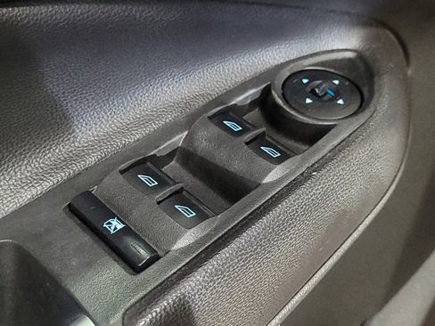 Used 2017 Ford Escape SE w/ SE Cold Weather Package FWD image 27