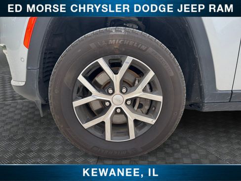 Used 2024 Jeep Grand Cherokee L Limited w/ Luxury Tech Group II AWD/4WD image 14