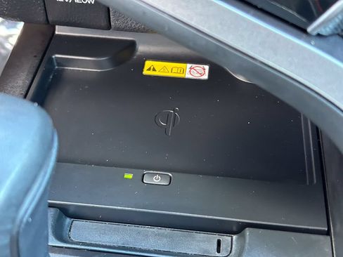 Used 2024 Toyota Camry XSE FWD image 21