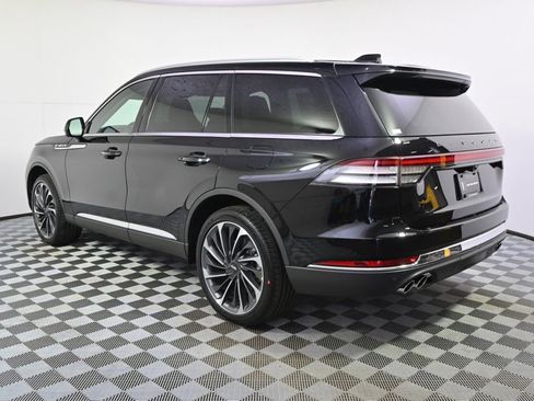 New 2026 Lincoln Aviator Reserve AWD/4WD image 3