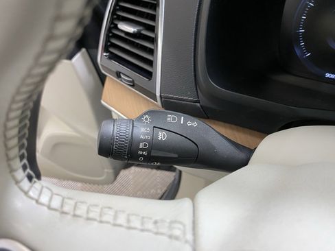 Used 2019 Volvo XC90 T6 Inscription w/ Luxury Package image 25