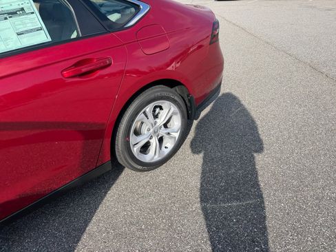 New 2025 Honda Accord LX image 22