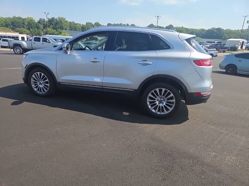 Used 2016 Lincoln MKC Reserve FWD image 9