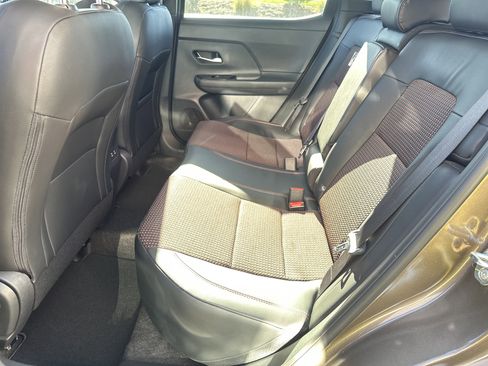 New 2026 Nissan Kicks SR image 11