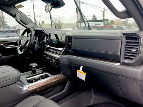 New 2026 Chevrolet Silverado 1500 LT Trail Boss w/ LT Trail Boss Premium Package AWD/4WD image 22