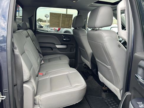 Used 2018 Chevrolet Silverado 1500 LTZ Z71 w/ Centennial Edition image 12